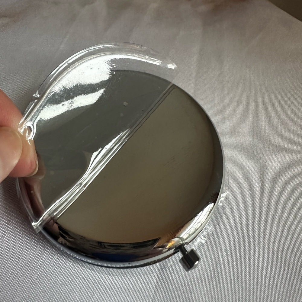 Inspirational Compact Mirror - Picture 6 of 6